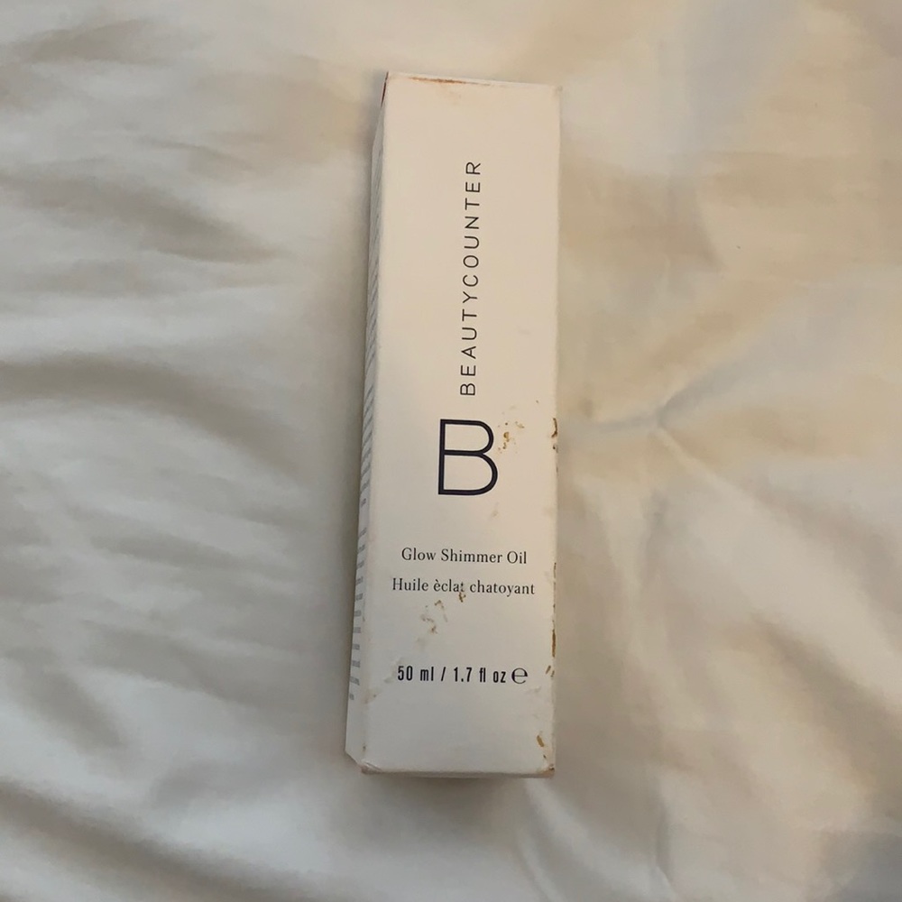 Beauty counter - glow shimmer oil